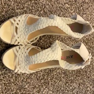 Just Fab, Cream colored, Size 7.5 Platform Wedge